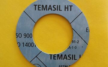 EN 1092-1 szerint Temasil HT 330°C  Lv.: 2,0 - 3,0 mm