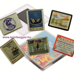 Egyedi reklámmal készült mágnes