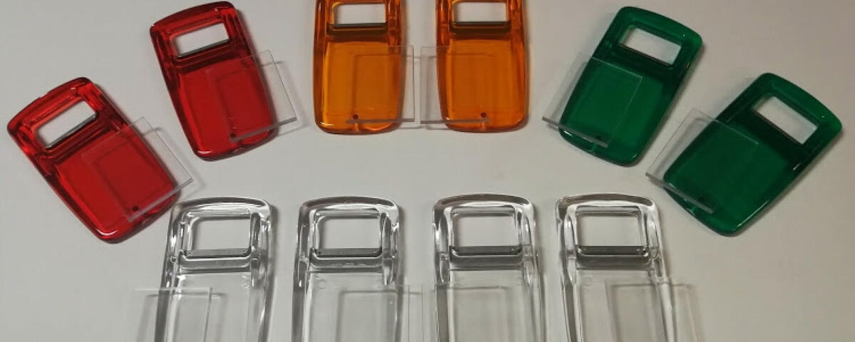 Üvegnyitó - sörnyitó - hűtőmágnes reklámozható felülettel több fajta színben